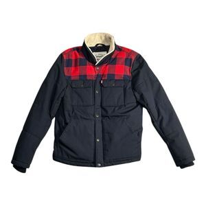 Levi’s Faux Shearling Lined Woodsman Jacket Men’s Small Quilted EUC